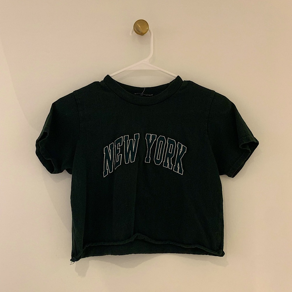 green brandy melville green NY top 🤍